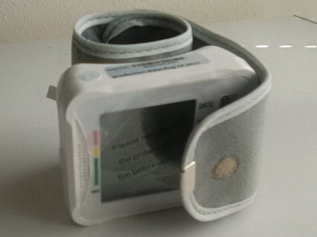 Digital Wrist Blood Pressure Monitor – Automatic, Easy-to-Read LCD Display